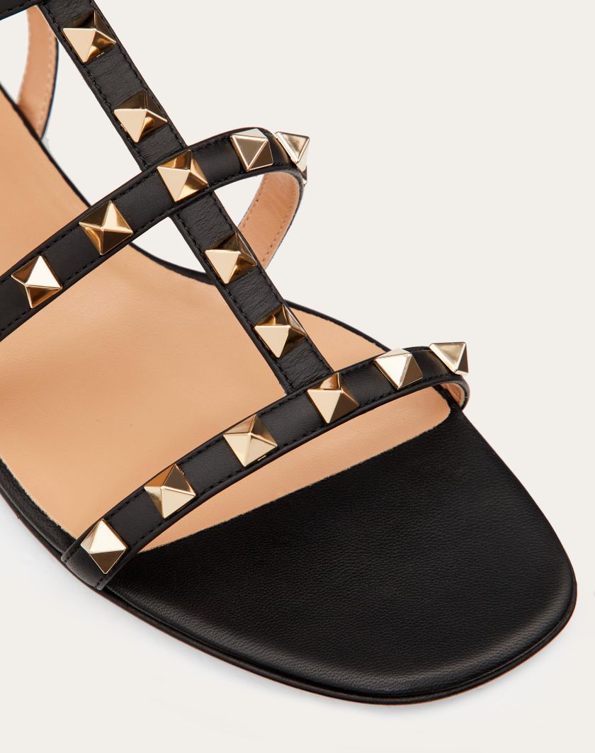ROCKSTUD FLAT CALFSKIN SANDAL WITH STRAPS - Image 3